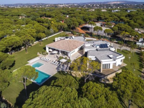 Contemporary Vilamoura Villa - Stunning Open Plan Design - Villa Azure Elegance - Large Private Pool
